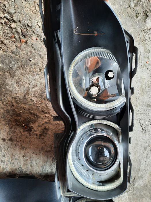 Faruri bmw e 46 mai multe detalii privat