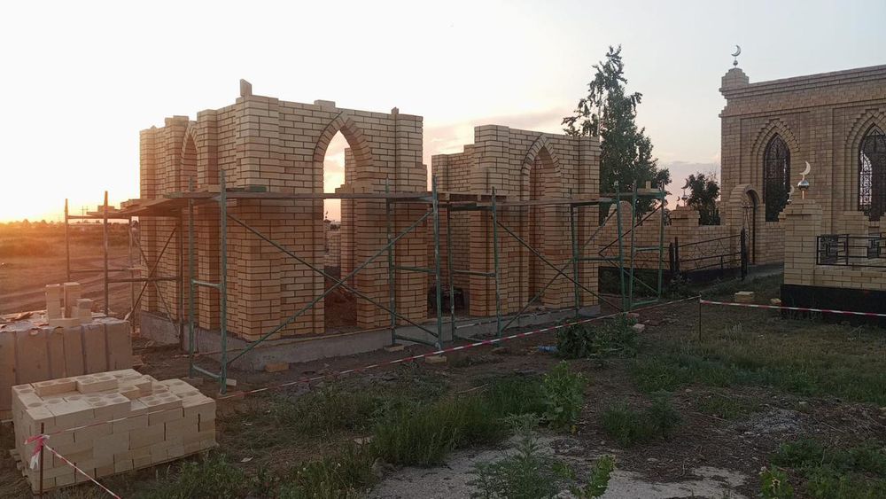 Коттедж мазар перегордка облицовка