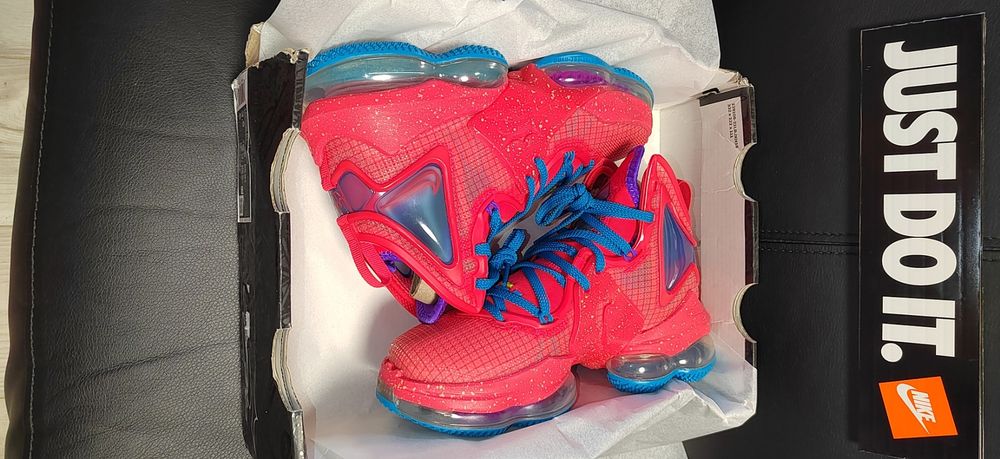 Nike Lebron XIX, номер 35,5