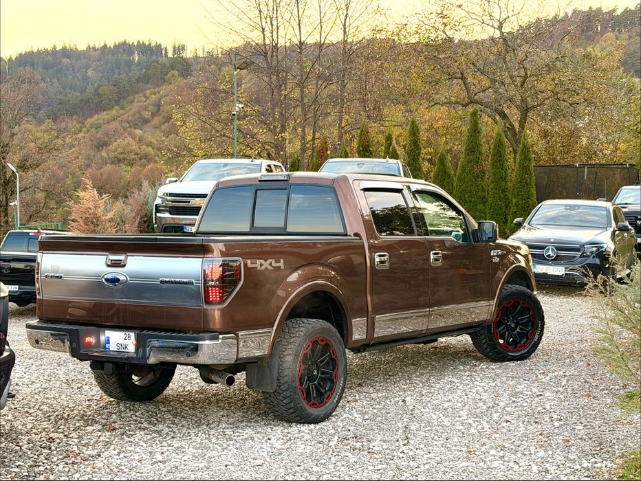 Ford F150 6.2 L  V8 PLATINUM Full Full  AUTOUTILITARA impozit 950 ron Panoramic,Camere Masalier , Roti 35 , Interior Deosebit Piele Inmatriculata RO