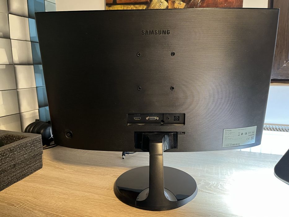 Monitor  Curbat Samsung
