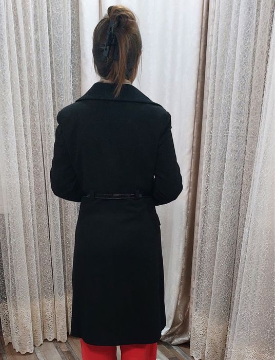 Продам пальто размер 42