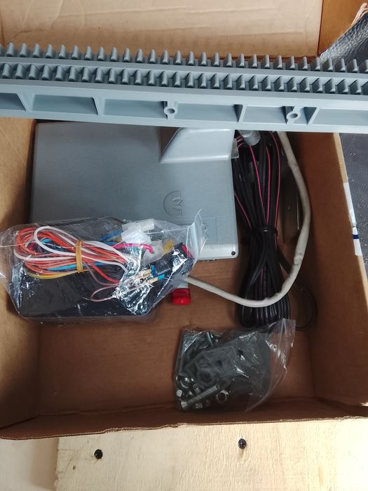 Автомат, ел. мотор за плъзгаща врата на бус