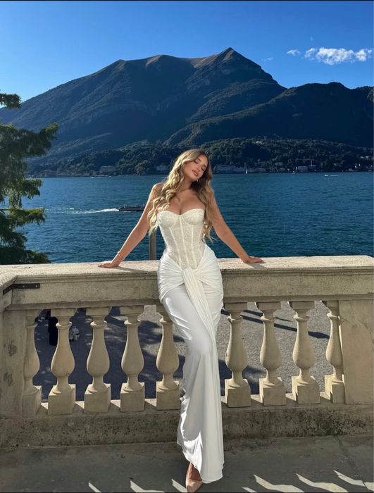 Рокля модел на babyboo и в черно