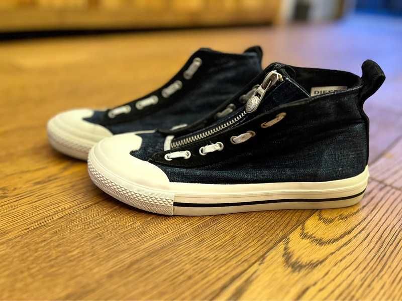 DIESEL seankersi tenisi barbati, marime 42