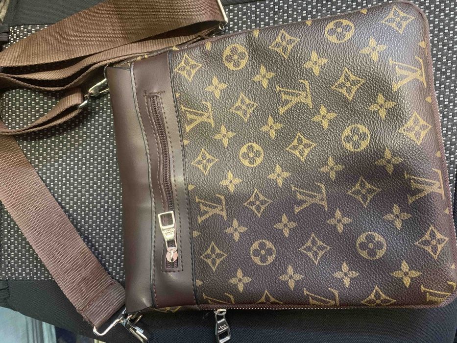Мъжка чанта Louis Vuitton
