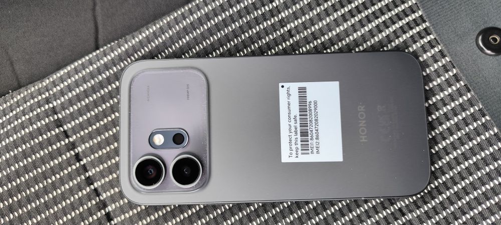 Honor 600 5g aproape nou