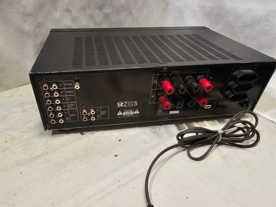 Sony F411R twin drive 2x50W 4 - 8 ohm