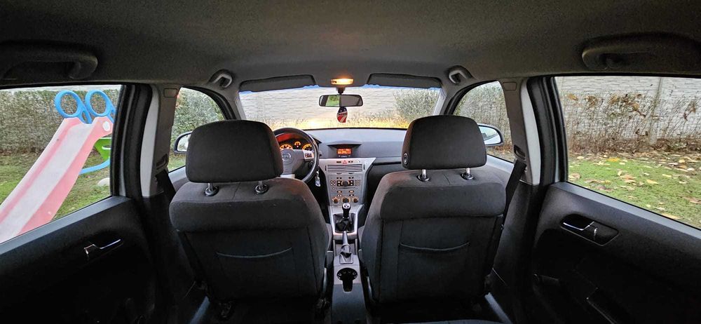 Opel Astra 1.4 benzină + GPL | 2010