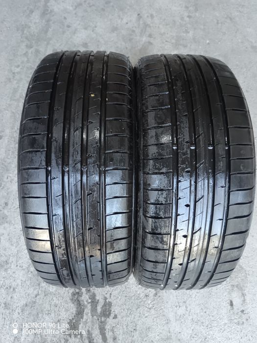 225 40 19 goodyear