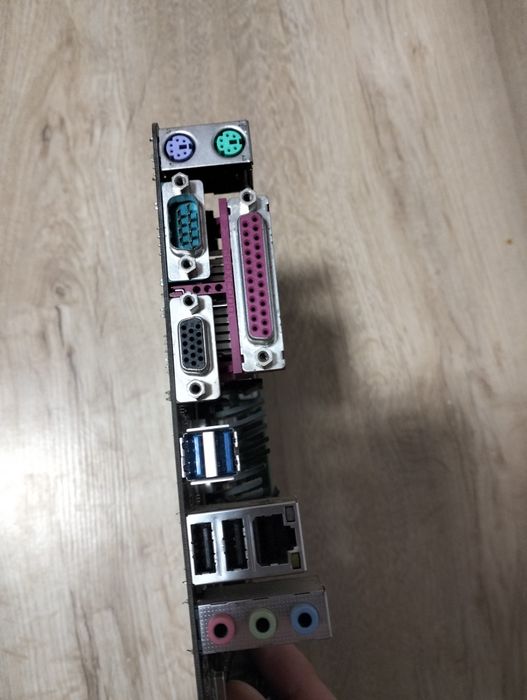 OKAZIE KIT i5 gen 4+ placă de baza+placă Video RX550