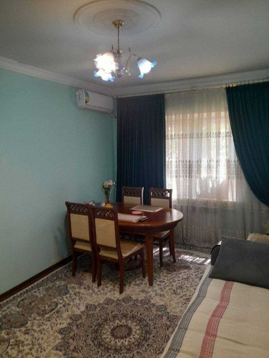 СРОЧНО !! Продается квартира в Яшнабаде 1/1/4 ( 40 кв/м ) Авиасозлар 2