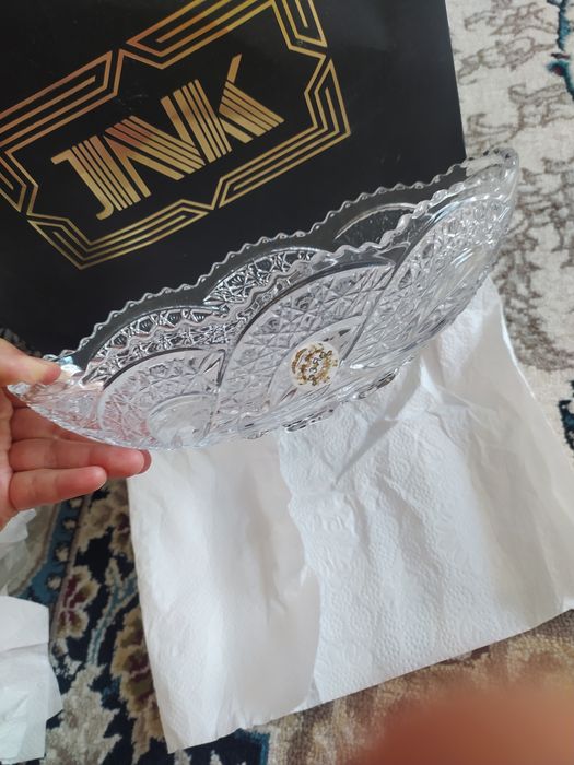 Оригинал Хрусталлар сотилади лотка