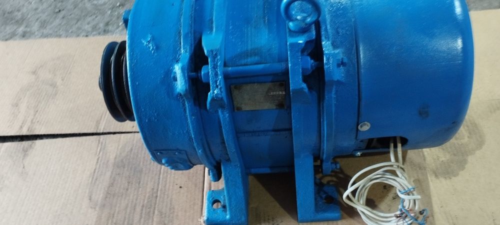 Генератор 220 вольт, 3х фазный