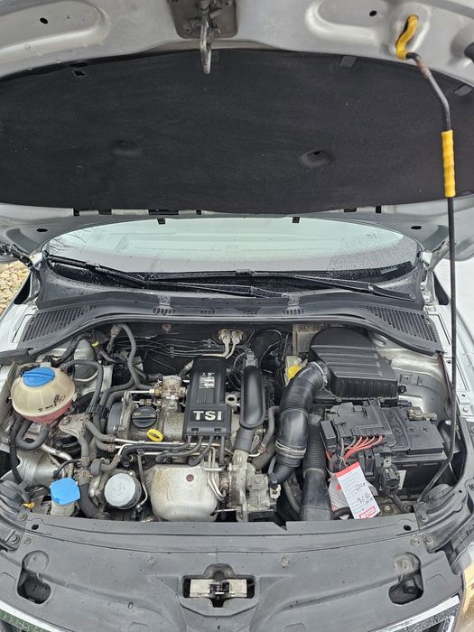 Vând Skoda Rapid 1.2 TSI  URGENT