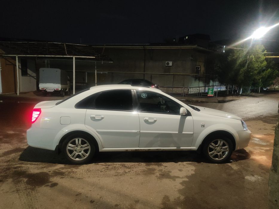 Лассети 1.8 автомат евро