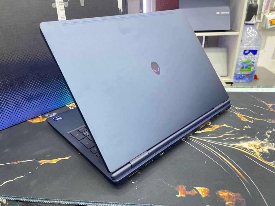 Dell Alienware 16X Aurora  5070/32/2Tb