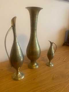 Set vase alamă lucrate manual