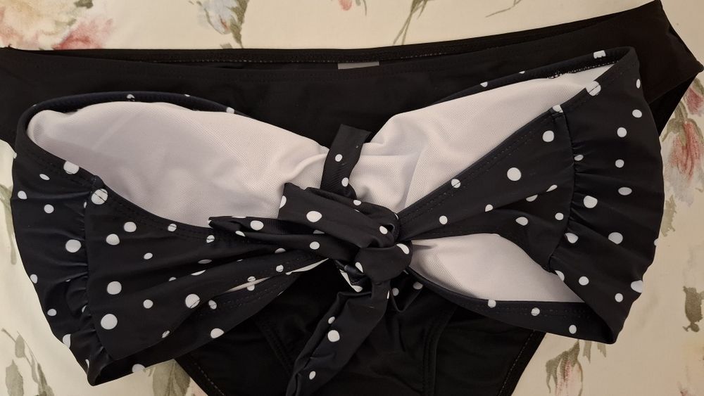 Дамски бански костюм XL
