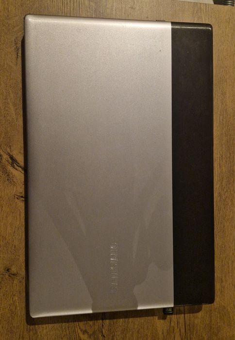 Laptop Samsung RV720 17.3" Intel Core I5