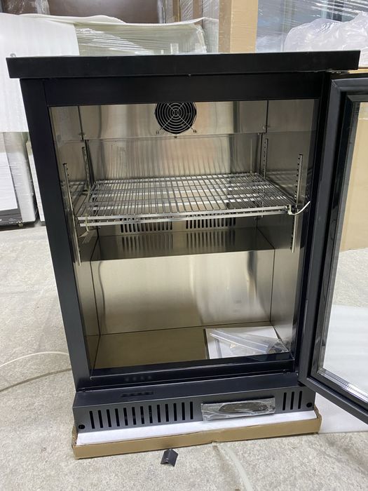 Vitrina frigorifica minibar cu o usa