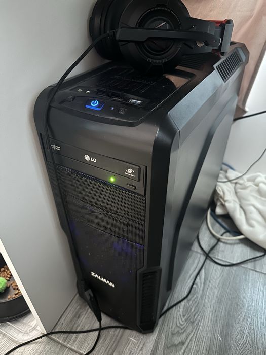 Vand PC 8GB RAM, GTX 1650, i5-2320