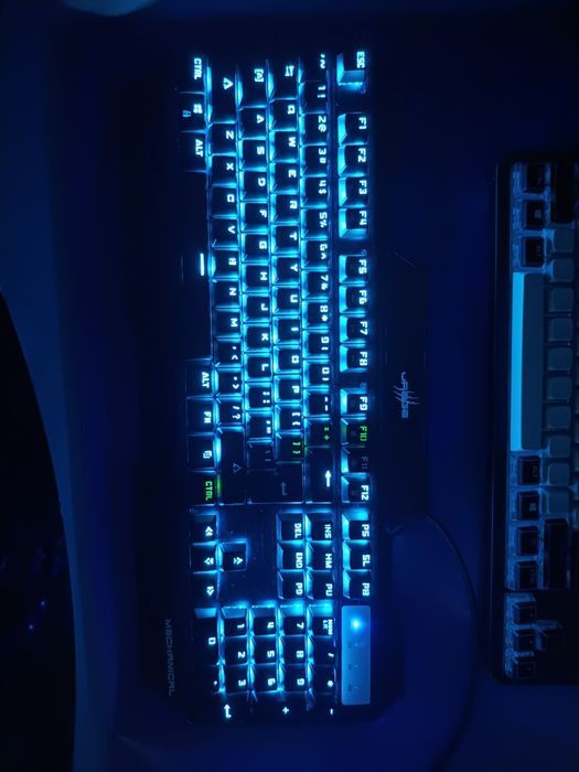 Механична клавиатура Hama Urage m3chanical