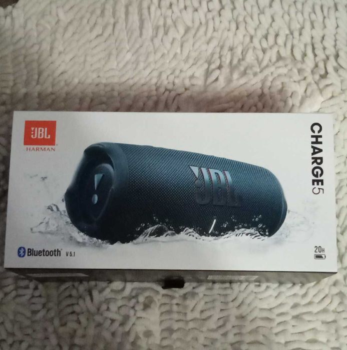 Продам колонку JBL CHARGE 5