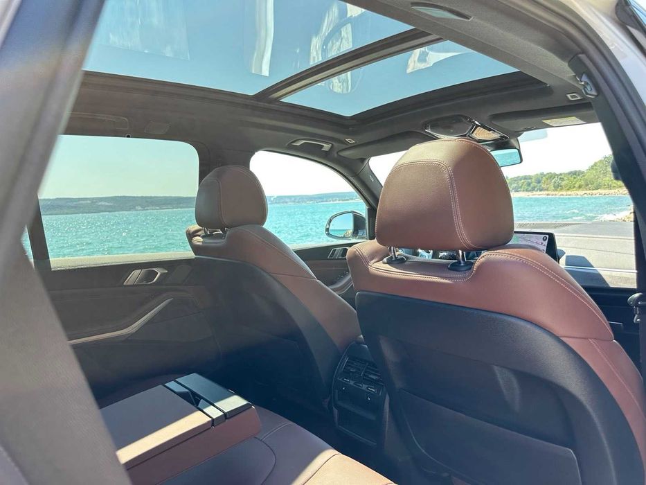 BMW X5 VIP-трансфери летище Варна. От 100€