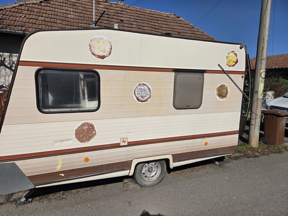 Vând Rulota fast food