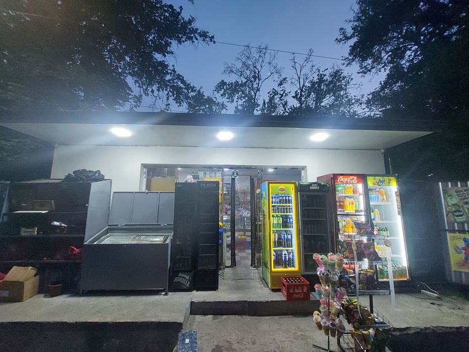 Дукон   сотилади