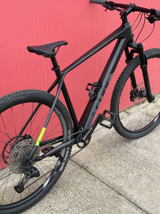 Bicicleta Hardtail Cube Carbon C62 Full Xt