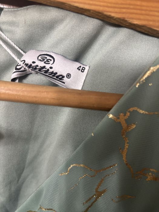 Rochie nouă nouță purtată doar odată la o nuntă
