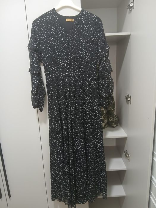 2.3марта кийилган холати янгидай размер Хл материал шифон