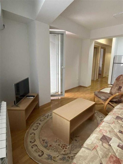 Дава се под наем Тристаен апартамент в София, Лагера - 96 кв.м за 612 € - Снимка #1