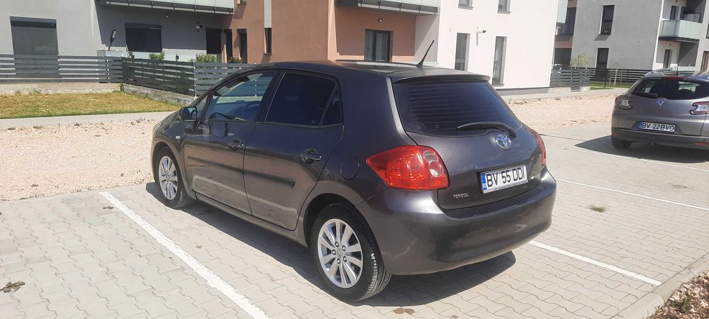 Toyota Auris 11-2008 diesel 1400 Cp.90 înmatriculată distribuție pe lanț