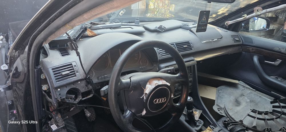 Ауди А4 б6 2.0 FSI На части