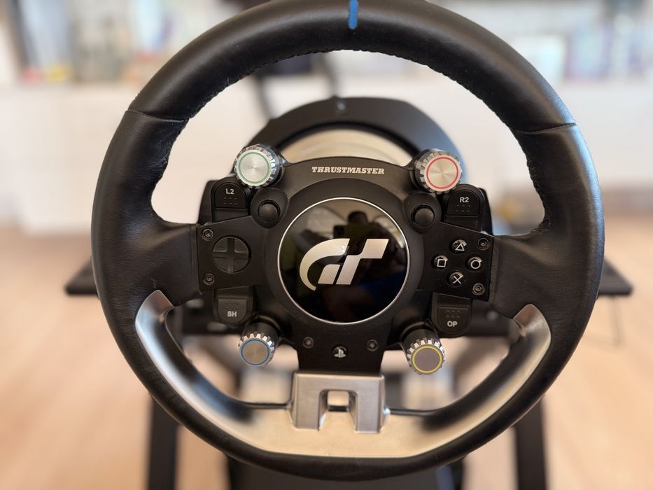 Thrustmaster T-GT II + Next Level Racing Wheel Stand 2.0 – сим рейсинг комплект