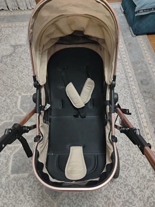 Продам коляску. Почти новое.