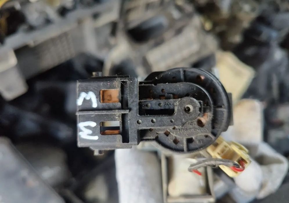 Контактная группа Мазда Mazda 3