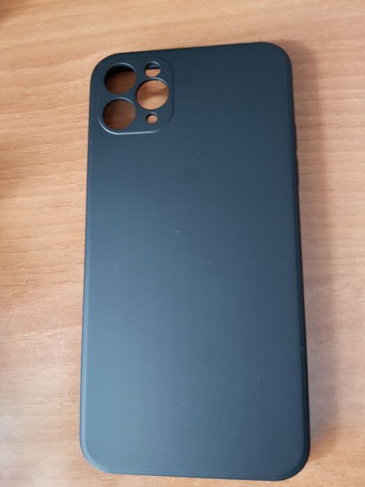 Новый чехол для iphone. Черный.