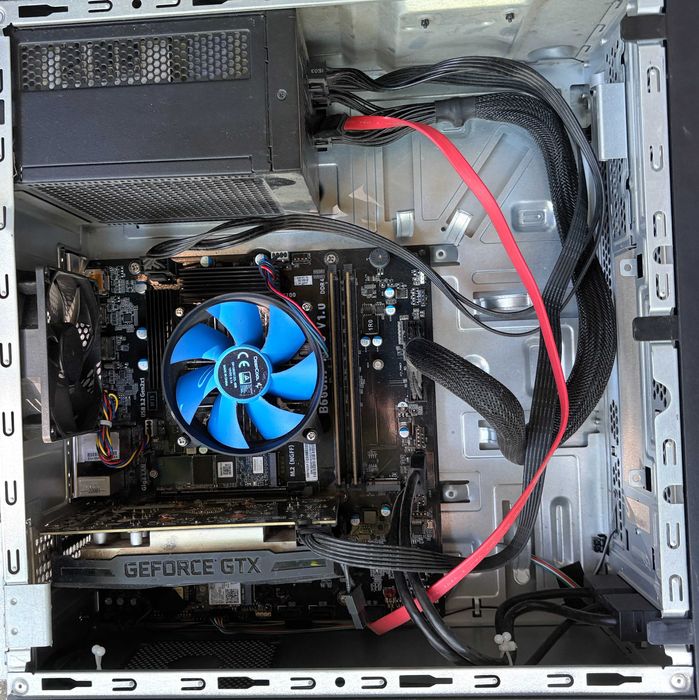 PC MEDION AKOYA P63019 , Desktop-PC i5 12400 , 16 GB RAM , 512 GB Geforce 1650