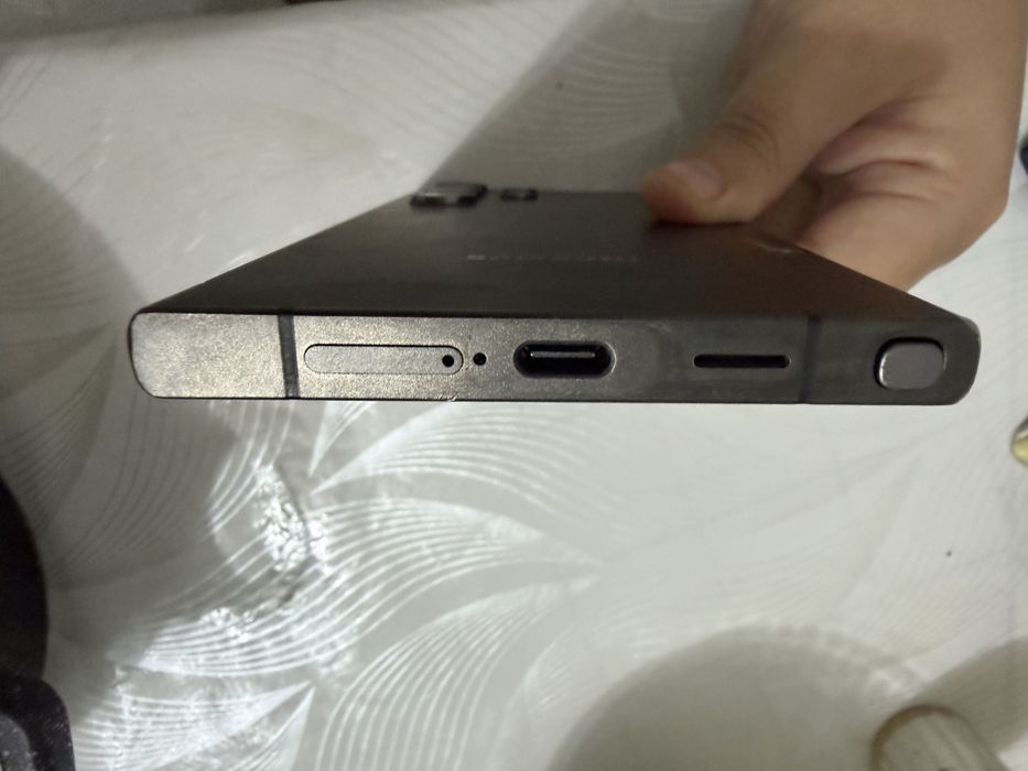 Продам Самсунг Galaxy S24 Ultra