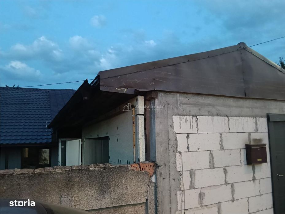Casa cu 4 camere de vanzare-Teren 300 mp-Soseaua Alexandriei-Intersect