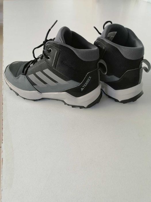 Адидас Adidas Terrex, детски Боти за момче. Като Нови!