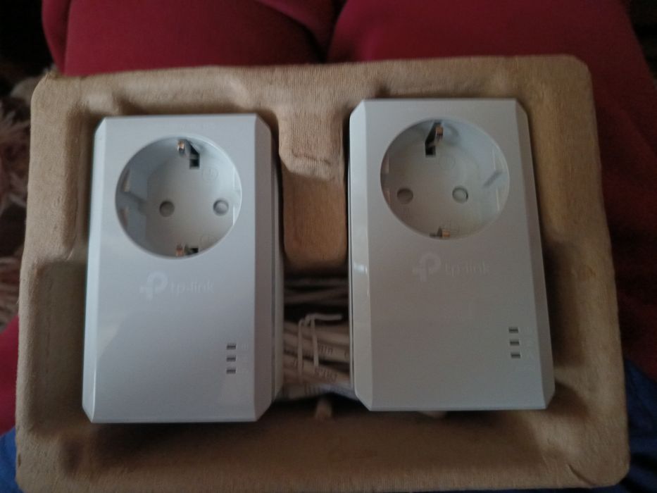 Pass through powerline Tp-link