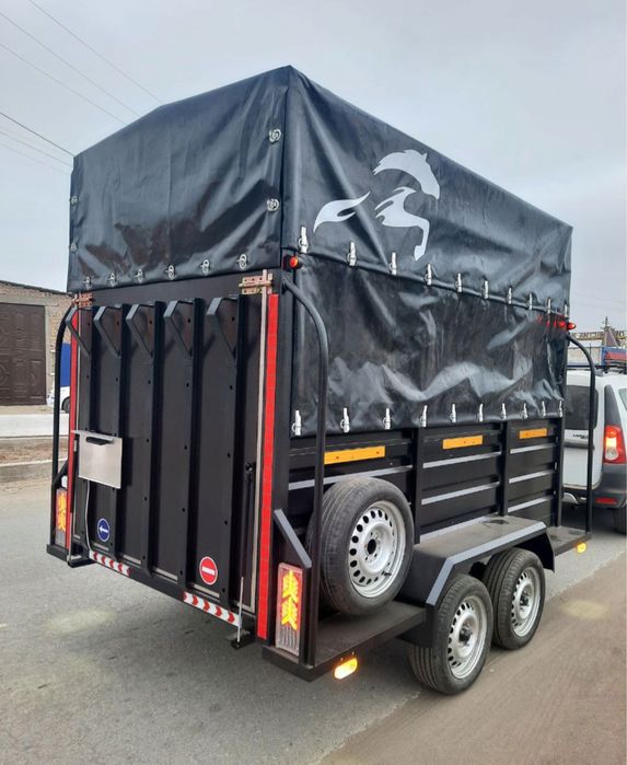 Коневозка прицеп Titan Trailer