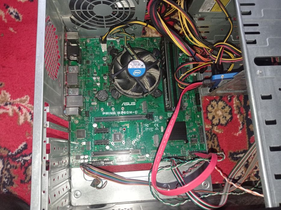 Мат плата B360M-C,i3-8100 без озу