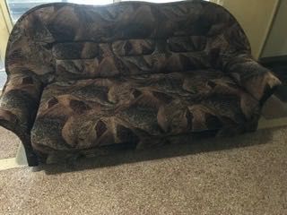 Диван запазен холов