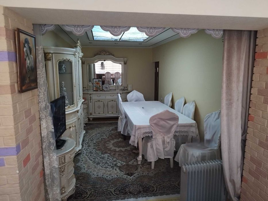 Продаётся квартира на Ц-5 (массив киёт)